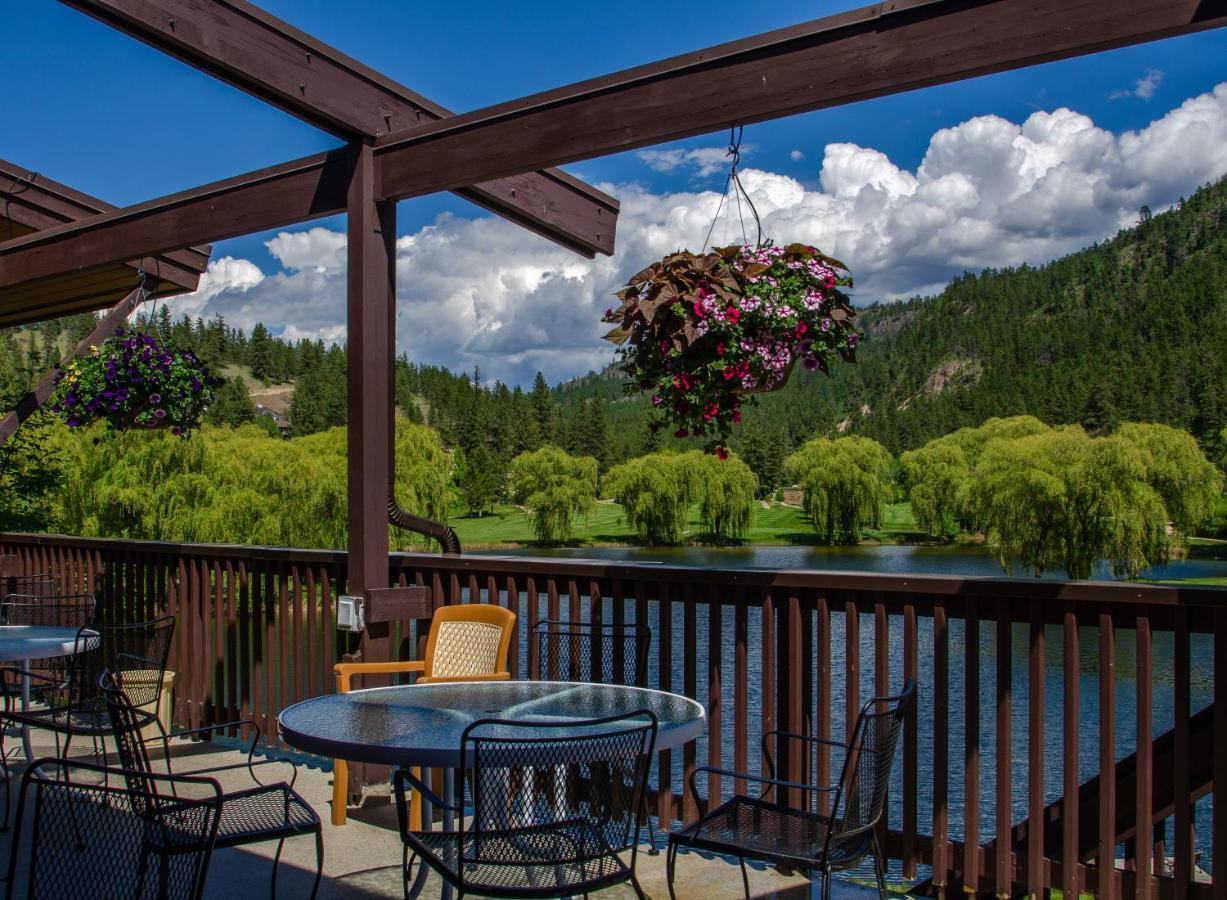 St Andrews By The Lake Golf Resort Kaleden Exteriér fotografie